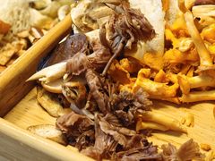 -宣威山野人家·云南菜·菌火锅(金碧店)