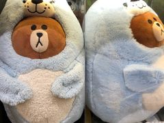 -LINE FRIENDS Garosu-gil Flagship Store