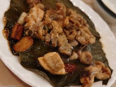 荷叶蒸鸡-海大大蒸汽海鲜餐厅·粤菜·特色小炒(欢乐颂店)