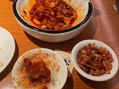 -莲餐厅·湖北菜·潜江小龙虾店(愚园路店)