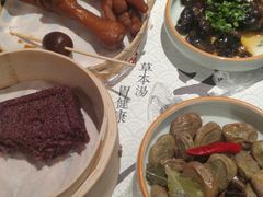 老卤鸡爪-和府捞面(东直门银座店)