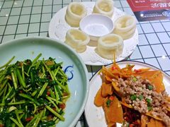 -藜蒿腊肉·飘香堂赣菜老酒文化餐厅