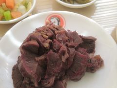 -闫家驴肉老店(华电一校店)