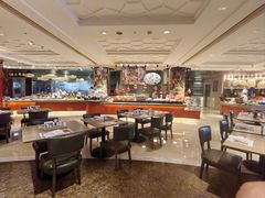 -咖啡苑自助餐厅·中国大饭店