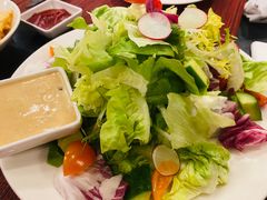 -WOLFGANG PUCK KITCHEN & BAR(迪士尼小镇店)