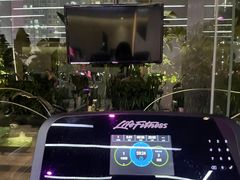 -威克健身游泳(万菱汇店)