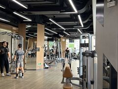 -威克健身游泳(万菱汇店)