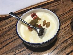 酸奶-有奴思烤肉·清真(正宁路店)