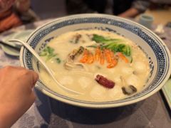 极品八宝鱼头皇-山外山菜馆(玉泉路店)