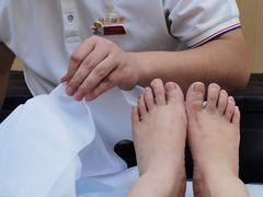 -郑远元专业修脚房·按摩·肉刺·灰指甲(苏绣路店)