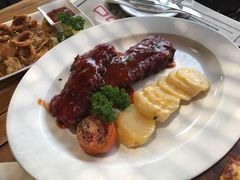 -Bamboo Bar & Grill Restaurant