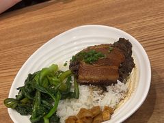 -裕记烧腊连锁餐饮(国商分店)