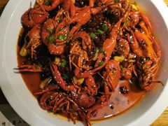 油焖小龙虾-胡桃里音乐酒馆(曲江店)