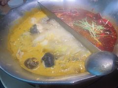 -湊湊火锅·茶憩(上海合生汇店)