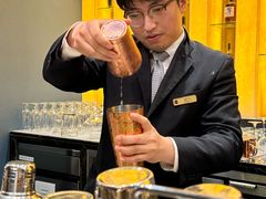 -龙虾酒吧扒房(宁波香格里拉店)
