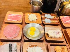 -银米·云南传统过桥米线(双廊黑金冠店)