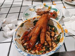 -六婶老火锅(交通大学直营店)