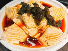 皮蛋豆腐-胖哥俩肉蟹煲(湖滨银泰in77店)