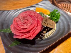 玫瑰牛舌-黑牛の店·和牛烧肉(石家庄万象城店)