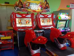 -爱玩嘉年华(龙湖源著天街店)