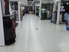 -迪卡侬(高新万达店)