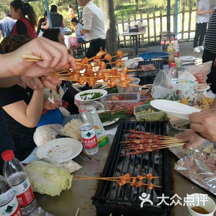 十八湾烧烤乐园