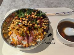 -红鼻子桂林米粉(金唐新光界店)
