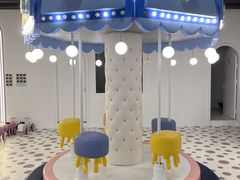 -蓝鲸奇亲子游泳俱乐部