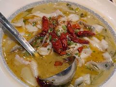 -鱼亨小鲜酸菜鱼(大信店)
