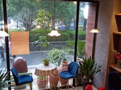 -童年小筑餐厅(申花路店)