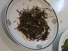 -渔港甄宴·海鲜·地标烟台菜(金沙滩店)