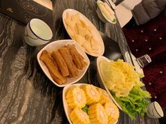 -云中捞高空旋转餐厅(商茂世纪广场店)