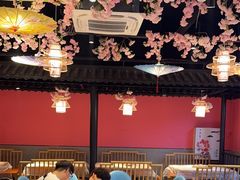 -老街烧烤大排档·地道湖北菜·龙虾馆(汉口火车站店)