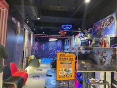 -VR+乐园·VR电竞·家庭亲子·密室逃脱·轰趴团建