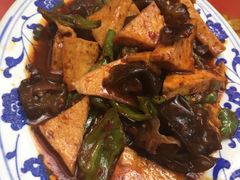 -扎与夏私房菜(西藏自治区拉萨市丹杰林巷店)