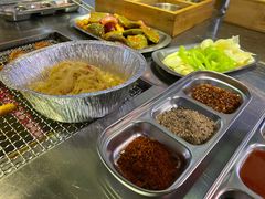 -马路牙子地桌烤肉(工体店)