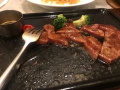 -必胜客(尹山湖歌林公园店)