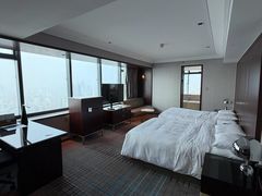 -上海龙之梦万丽酒店