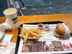 -The Habit Burger Grill 哈比特汉堡(复兴soho店)
