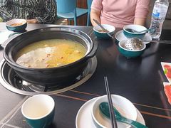 -野菌皇海景野生菌火锅(滨海大道店)