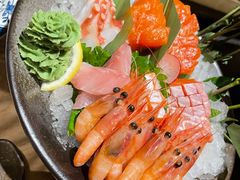 -枝魯枝魯自助料理