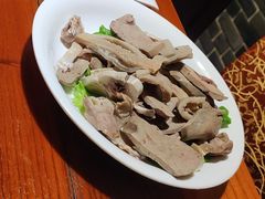 -茸梅路右拐龙虾-农家菜(松江店)