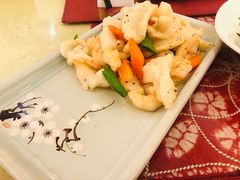 一品爆鱼虾-一品滇香·云南菜(公益西桥店)
