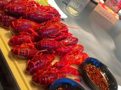 -肥肥虾庄·金牌油焖大虾(杨园滨江时代walk店)