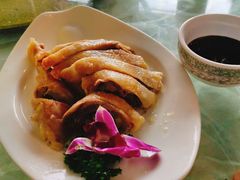 -天桥饭店·特色海鲜(金山嘴渔村店)