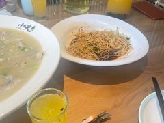 -严记小天府酸菜鱼(西四路店)