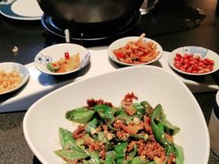 -凤凰湘语·海派湘菜(浦东旗舰店)