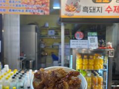 -西归浦每天偶来市场