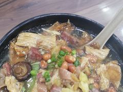 -阿芬卤面(花巷店)