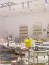 -丽心自助美甲美睫